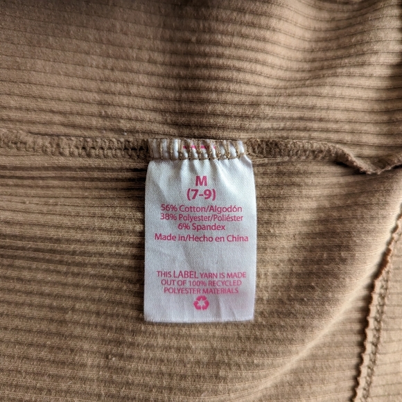 V-neck slim mid-length tan dress - Picture 4 of 4